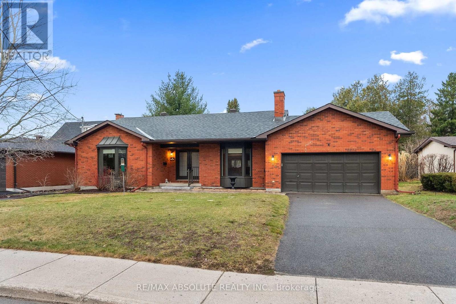 284 Harrington Street, Arnprior, Ontario  K7S 2V1 - Photo 2 - X13016838