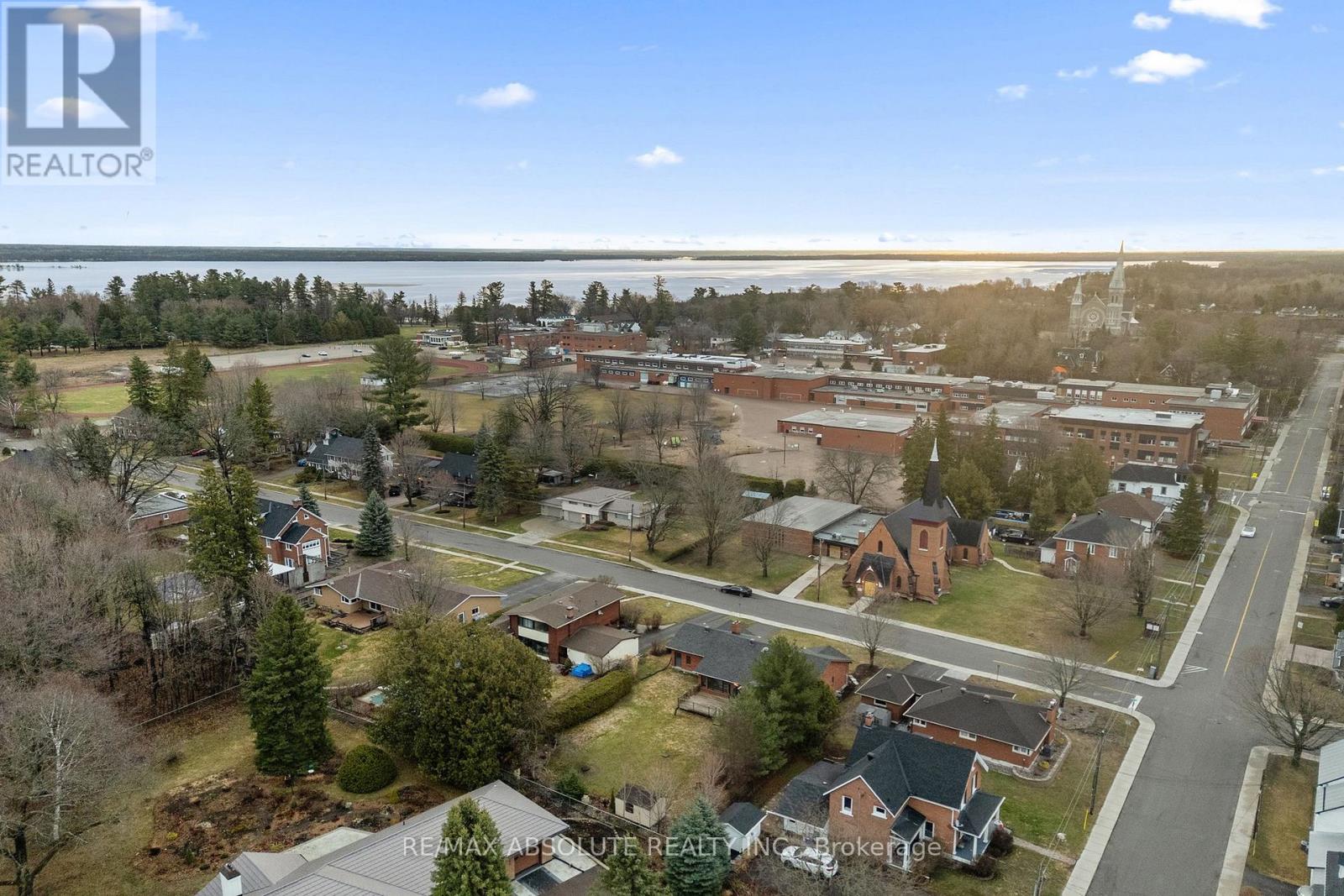 284 Harrington Street, Arnprior, Ontario  K7S 2V1 - Photo 6 - X13016838