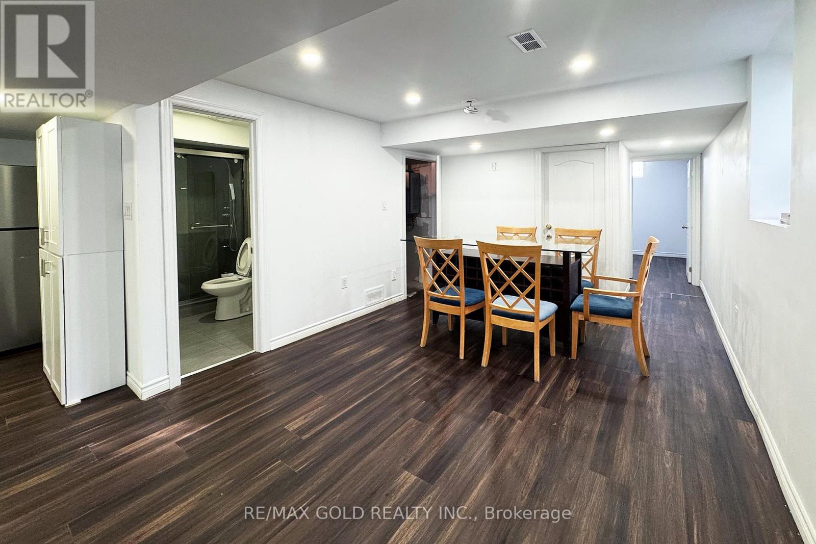 27 Dulverton Drive, Brampton, Ontario  L7A 0P3 - Photo 7 - W13015818