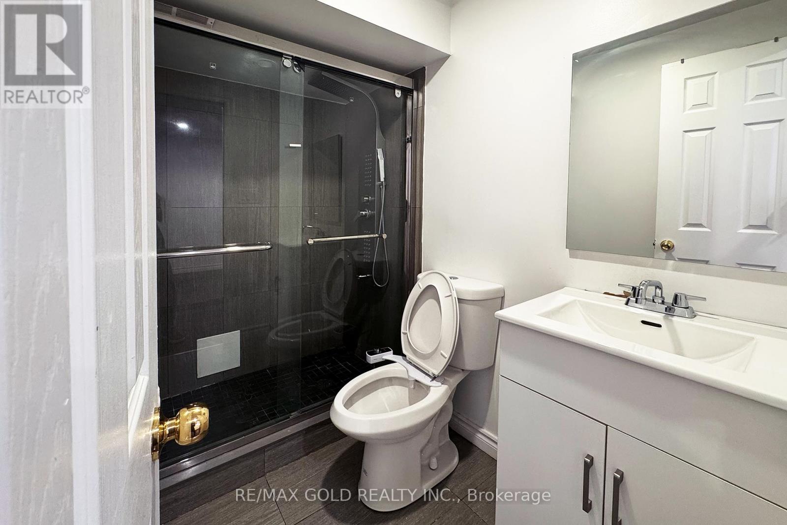 27 Dulverton Drive, Brampton, Ontario  L7A 0P3 - Photo 13 - W13015818