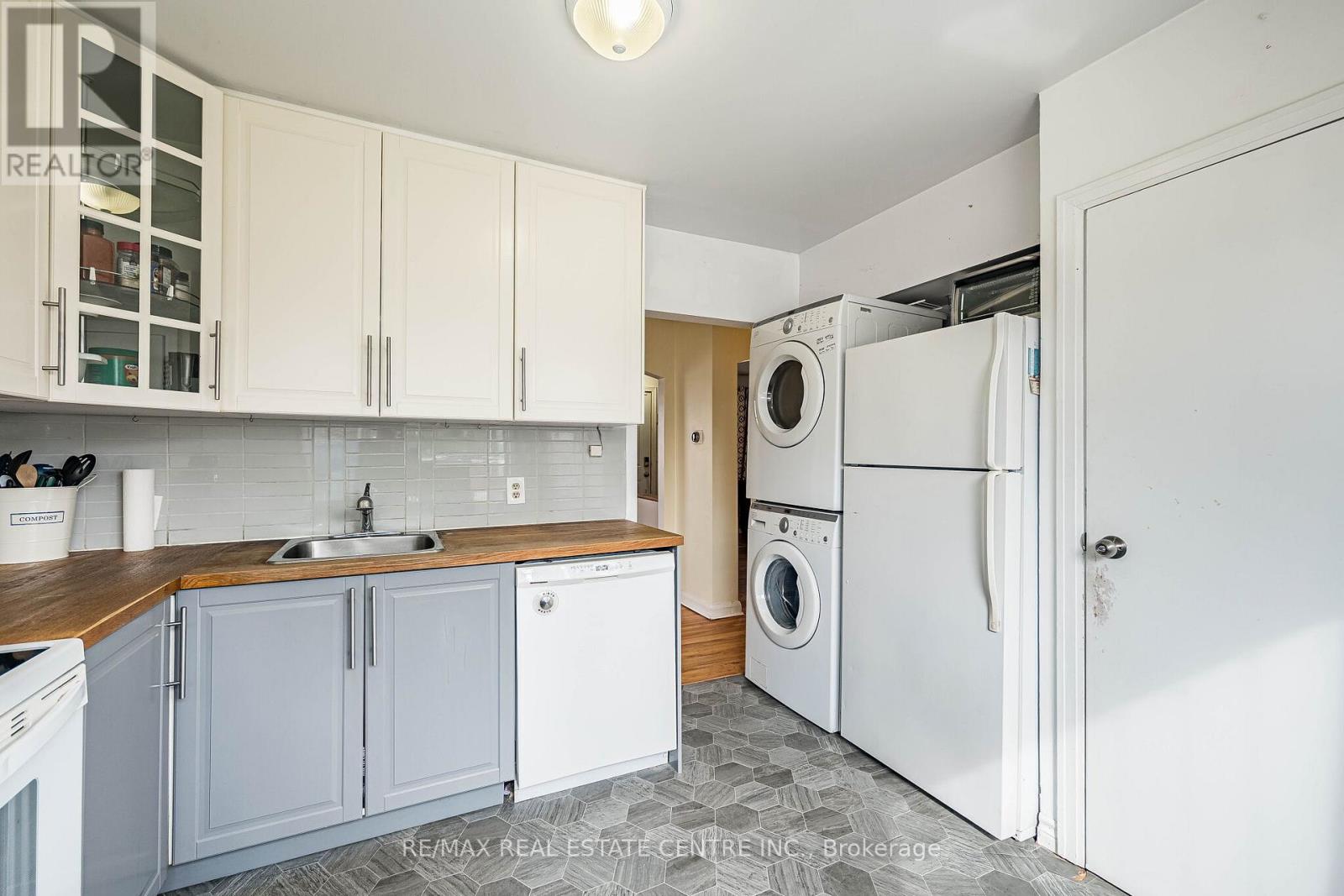 40 Ellis Crescent N, Waterloo, Ontario  N2J 3N4 - Photo 15 - X13016772