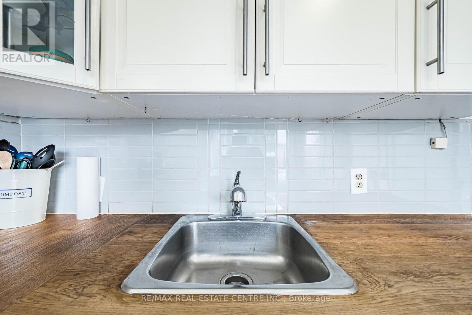 40 Ellis Crescent N, Waterloo, Ontario  N2J 3N4 - Photo 13 - X13016772