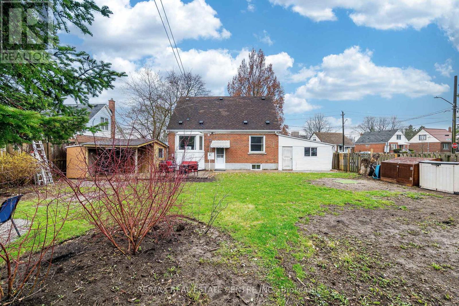 40 Ellis Crescent N, Waterloo, Ontario  N2J 3N4 - Photo 47 - X13016772