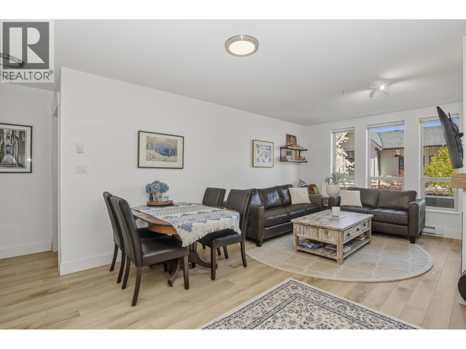 217 1211 Village Green Way, Squamish, British Columbia  V8B 0R7 - Photo 5 - R3113091