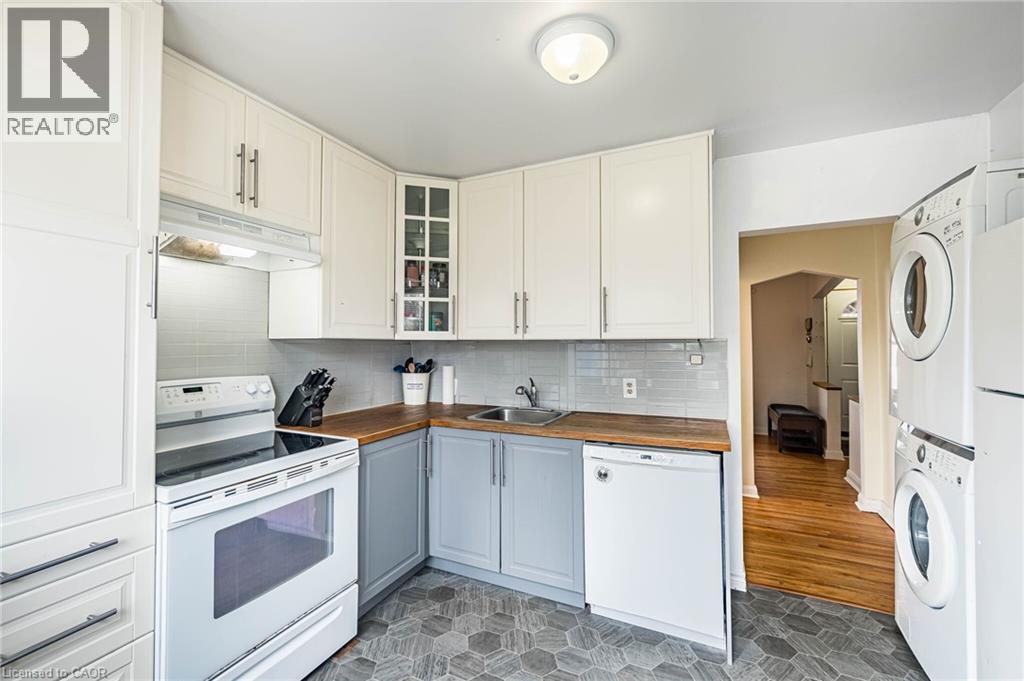 40 N Ellis Crescent N, Waterloo, Ontario  N2J 3N4 - Photo 11 - 40822140