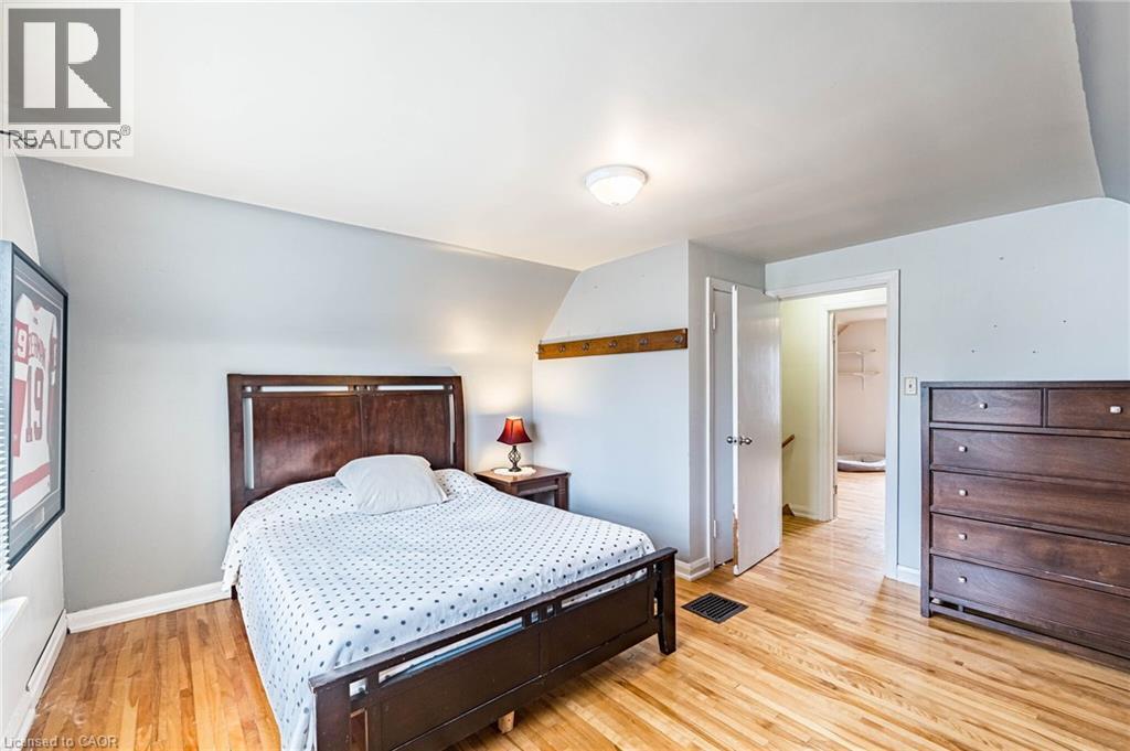 40 N Ellis Crescent N, Waterloo, Ontario  N2J 3N4 - Photo 23 - 40822140