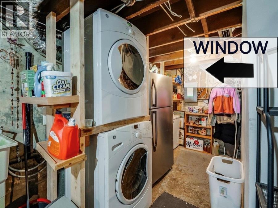 702 6th Street, Castlegar, British Columbia  V1N 2E9 - Photo 44 - 10383681