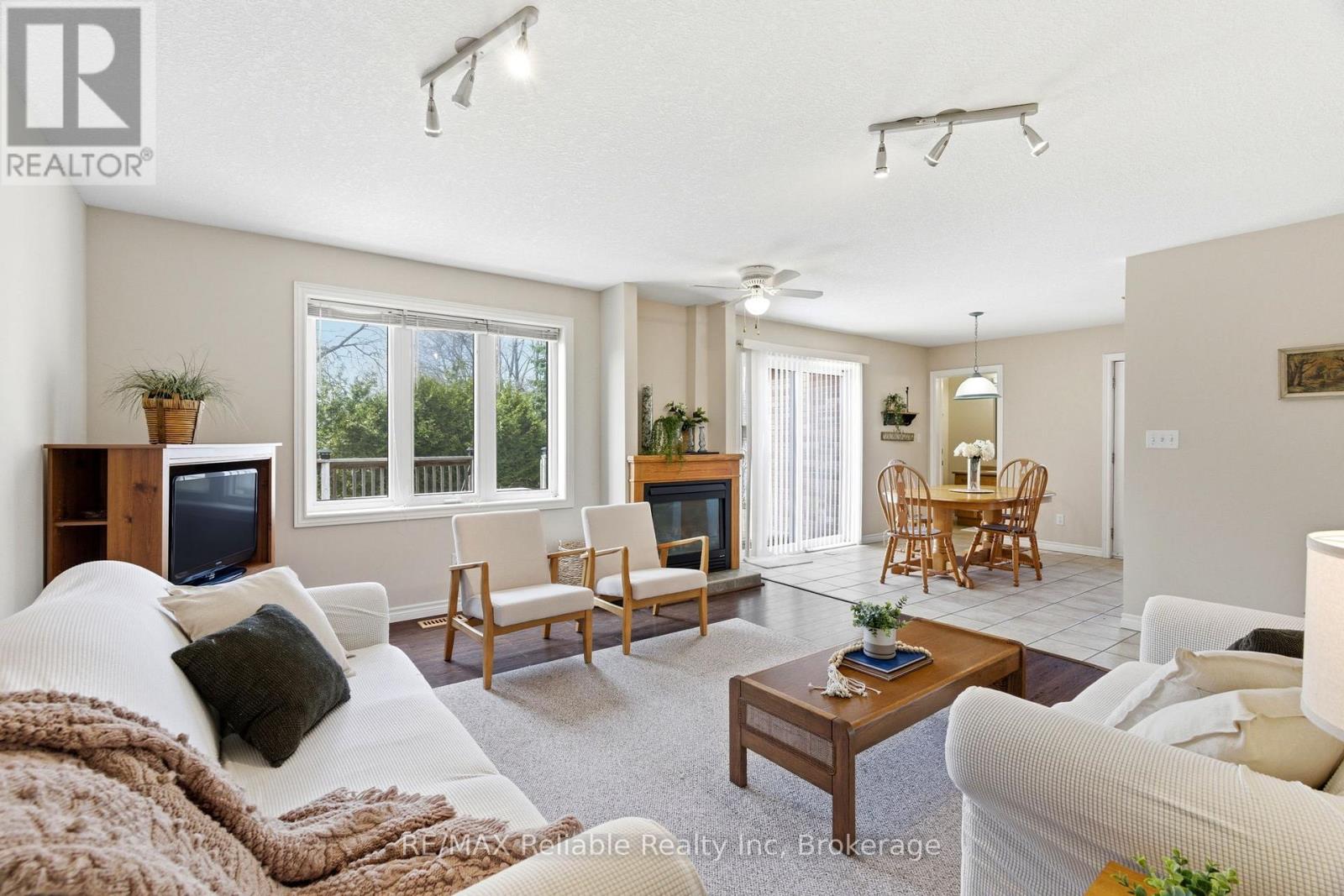 13 Ducharme Crescent, Bluewater, Ontario  N0M 1G0 - Photo 8 - X13016834