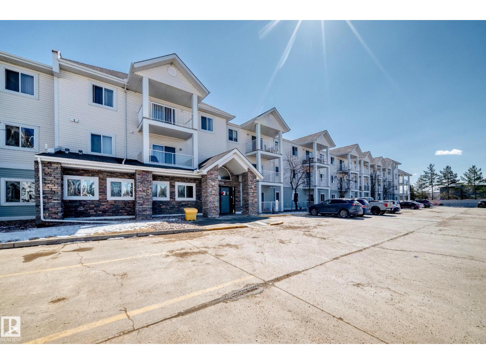 #324 9525 162 Av Nw Nw, Edmonton, Alberta  T5Z 3V2 - Photo 2 - E4483091