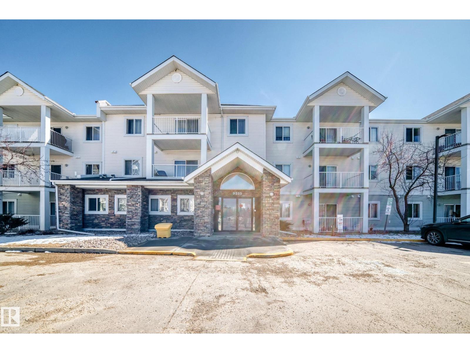 #324 9525 162 Av Nw Nw, Edmonton, Alberta  T5Z 3V2 - Photo 3 - E4483091