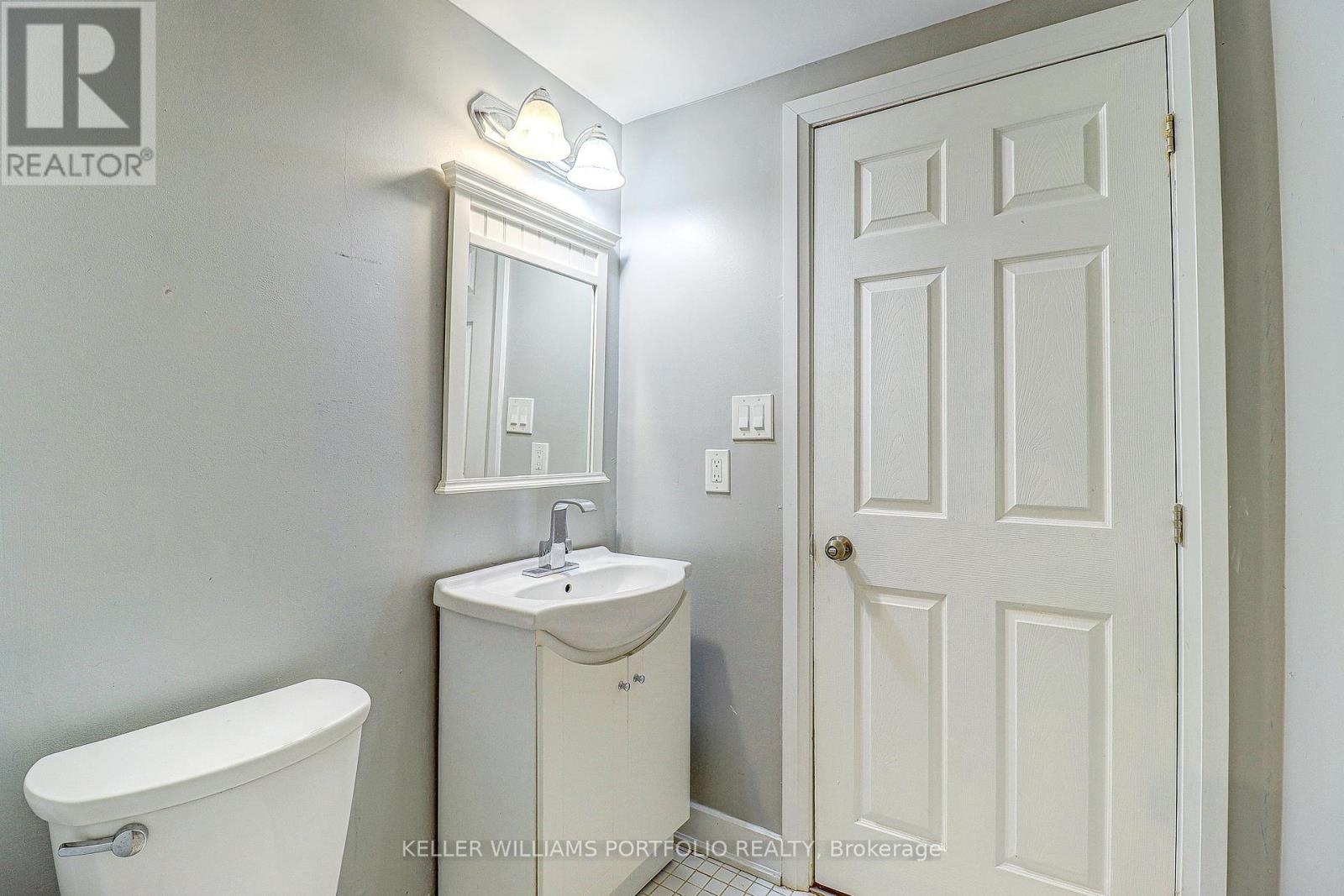 Lower Level - 962 Willowdale Avenue, Oshawa, Ontario  L1H 1W4 - Photo 14 - E13016830