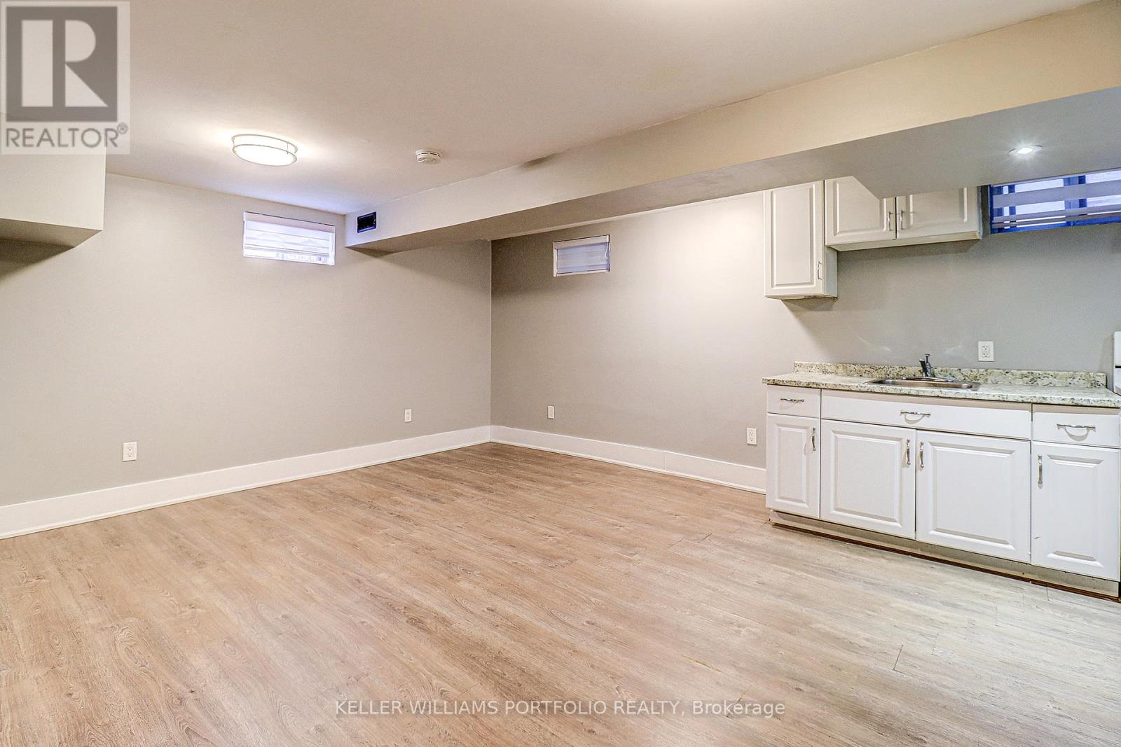 Lower Level - 962 Willowdale Avenue, Oshawa, Ontario  L1H 1W4 - Photo 7 - E13016830