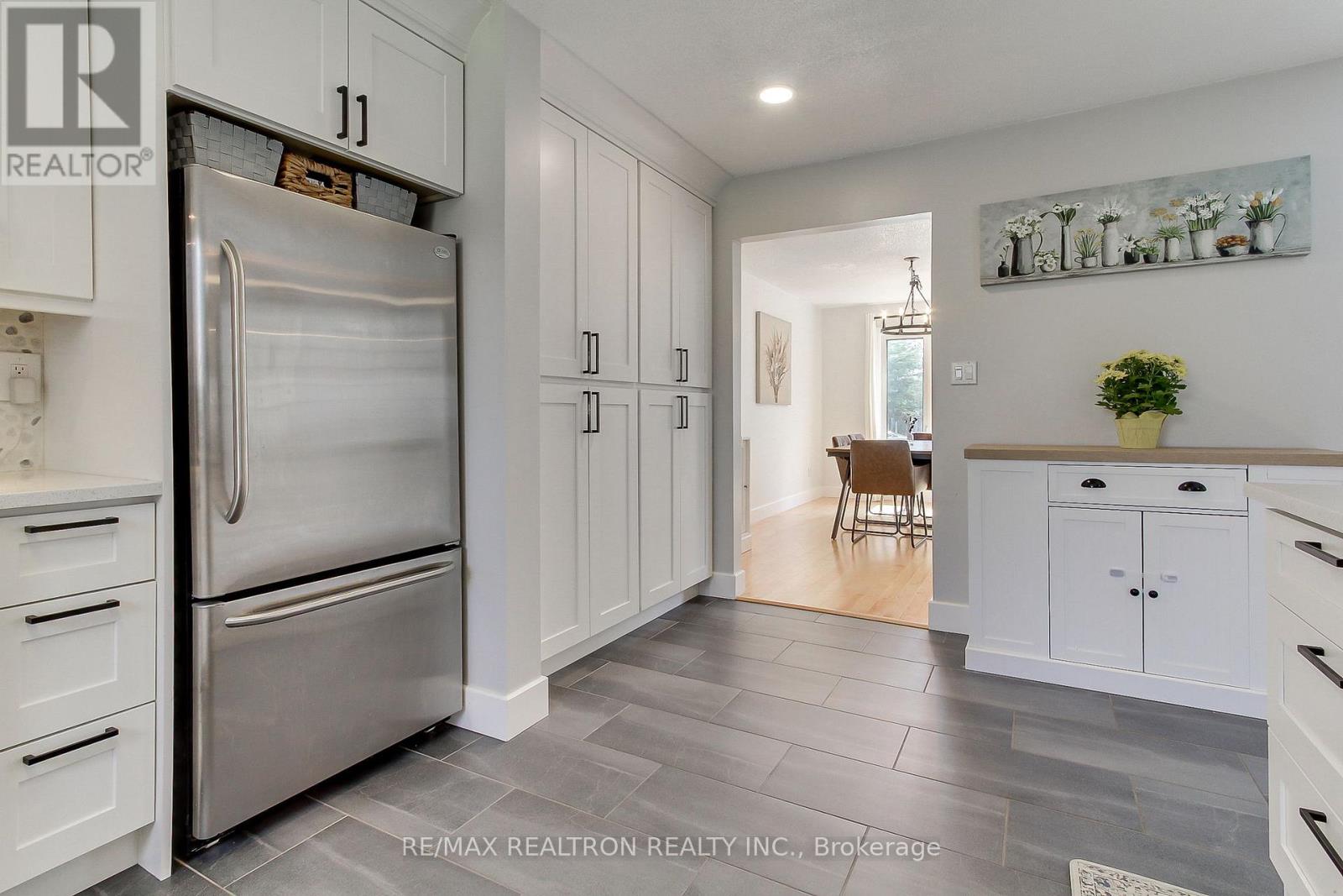 860 Blackwoods Avenue, Innisfil, Ontario  L9S 1S8 - Photo 16 - N13016836