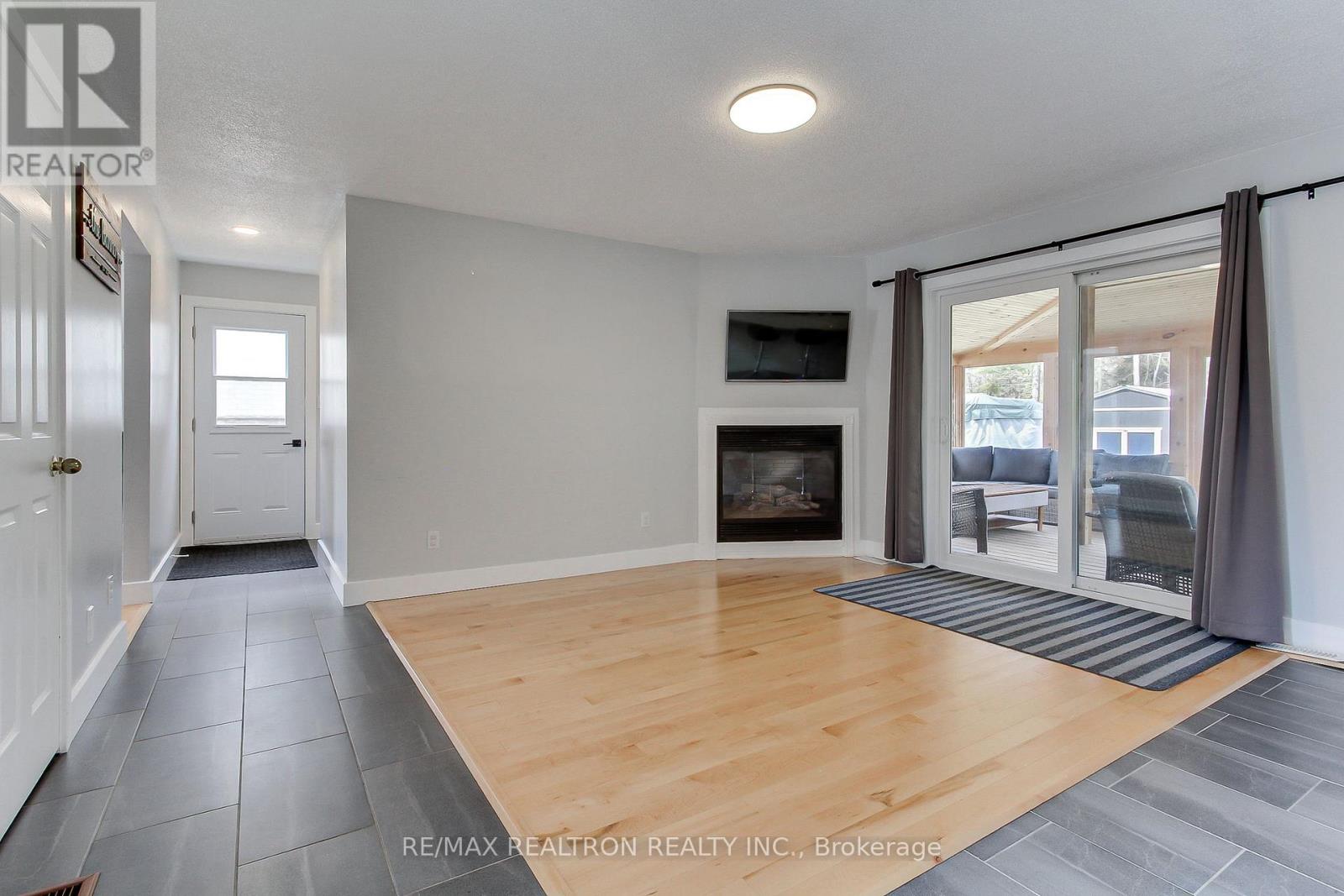 860 Blackwoods Avenue, Innisfil, Ontario  L9S 1S8 - Photo 18 - N13016836