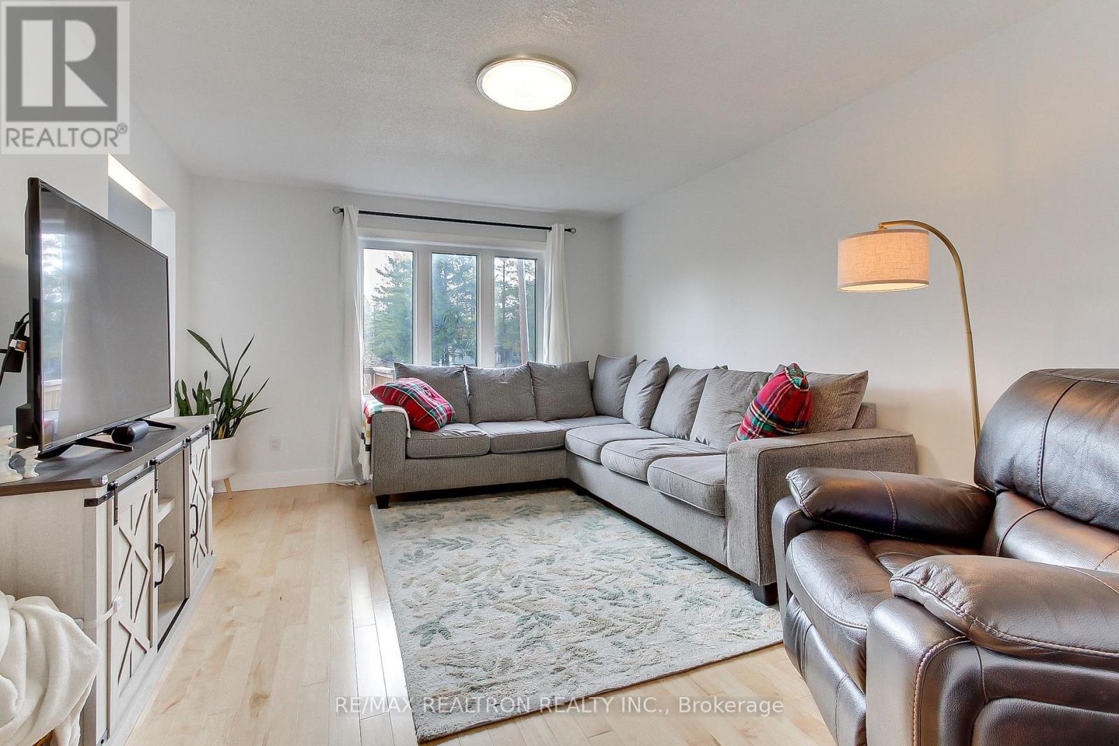 860 Blackwoods Avenue, Innisfil, Ontario  L9S 1S8 - Photo 7 - N13016836