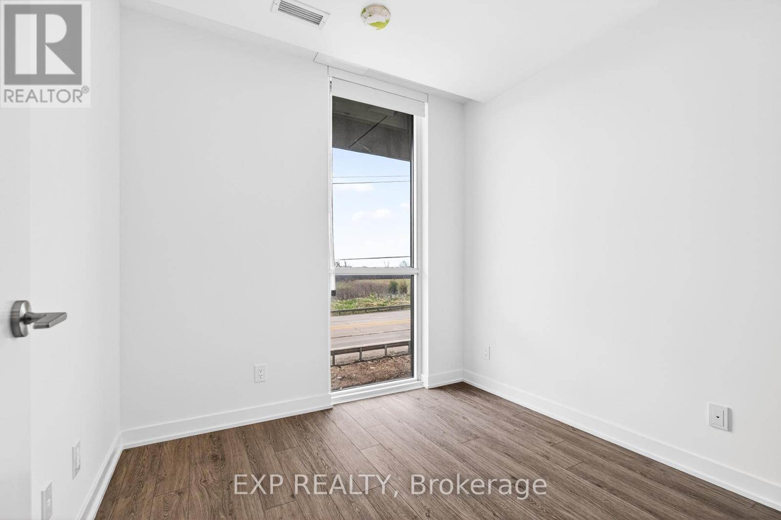 B108 - 3071 Trafalgar Road, Oakville, Ontario  L6H 8C6 - Photo 39 - W13016848