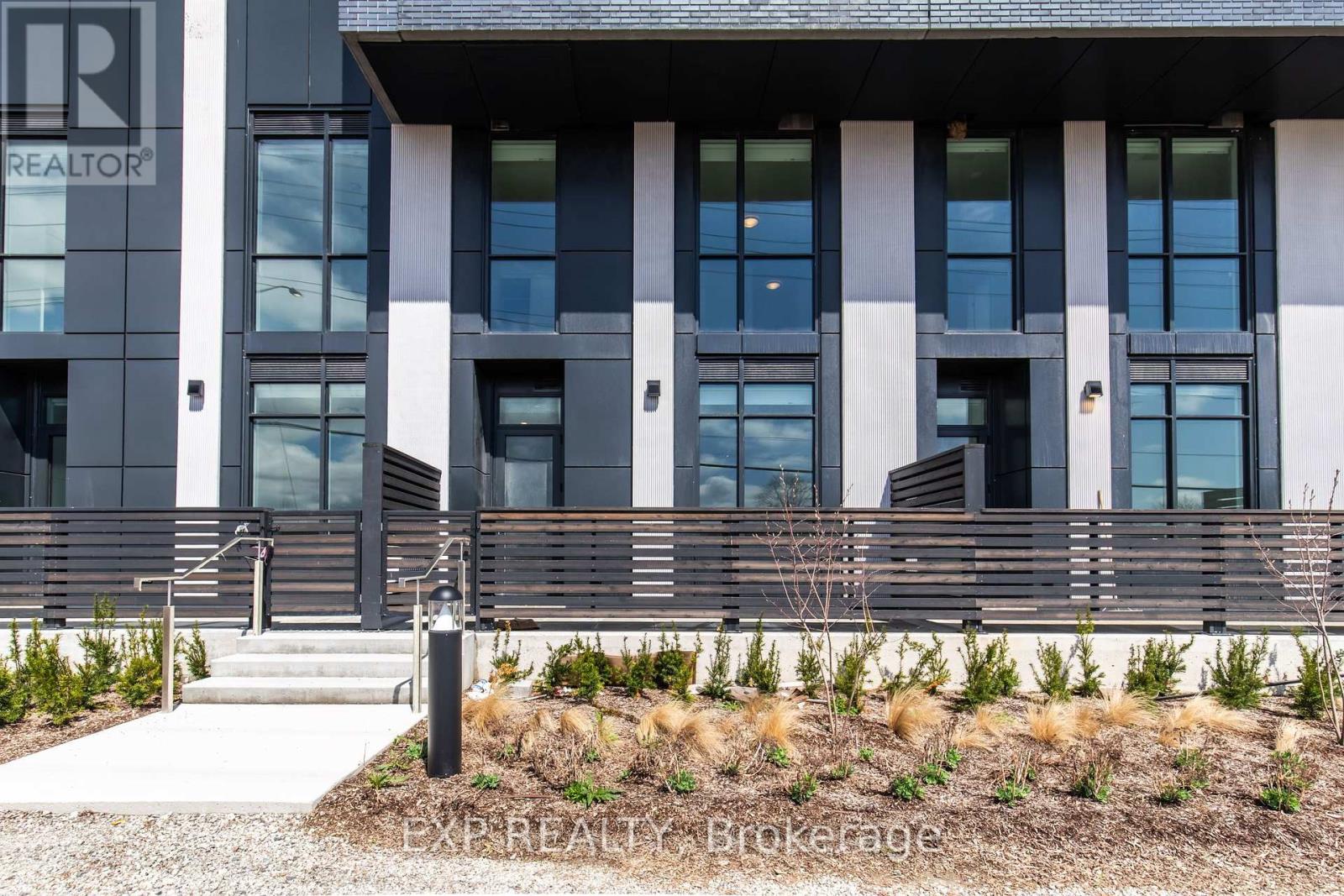 B108 - 3071 Trafalgar Road, Oakville, Ontario  L6H 8C6 - Photo 50 - W13016848