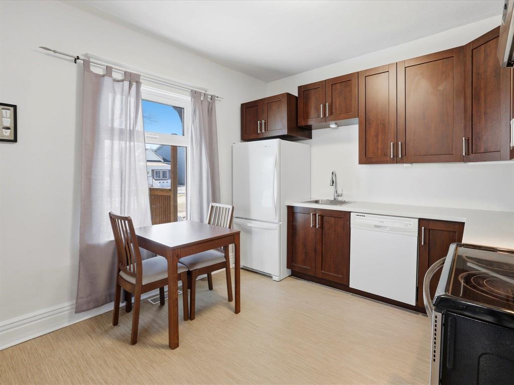 342 Lipton Street, Winnipeg, Manitoba  R3G 2H1 - Photo 8 - 202607670