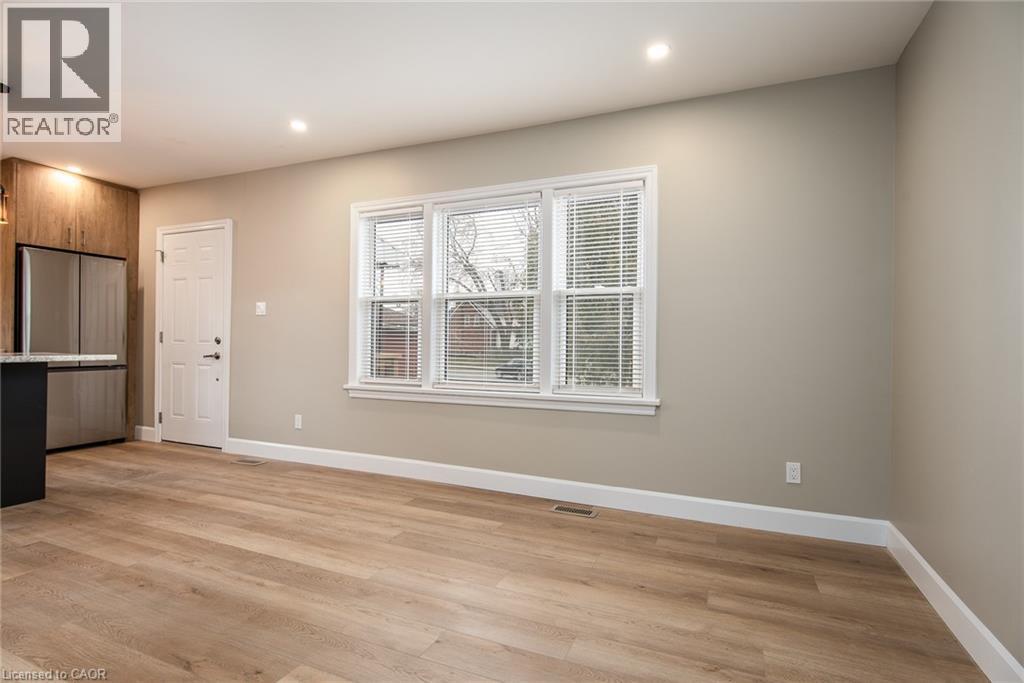 525 Courtland Avenue E, Kitchener, Ontario  N2G 2W9 - Photo 14 - 40815976