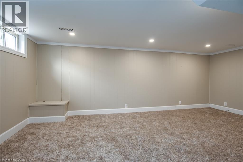 525 Courtland Avenue E, Kitchener, Ontario  N2G 2W9 - Photo 43 - 40815976