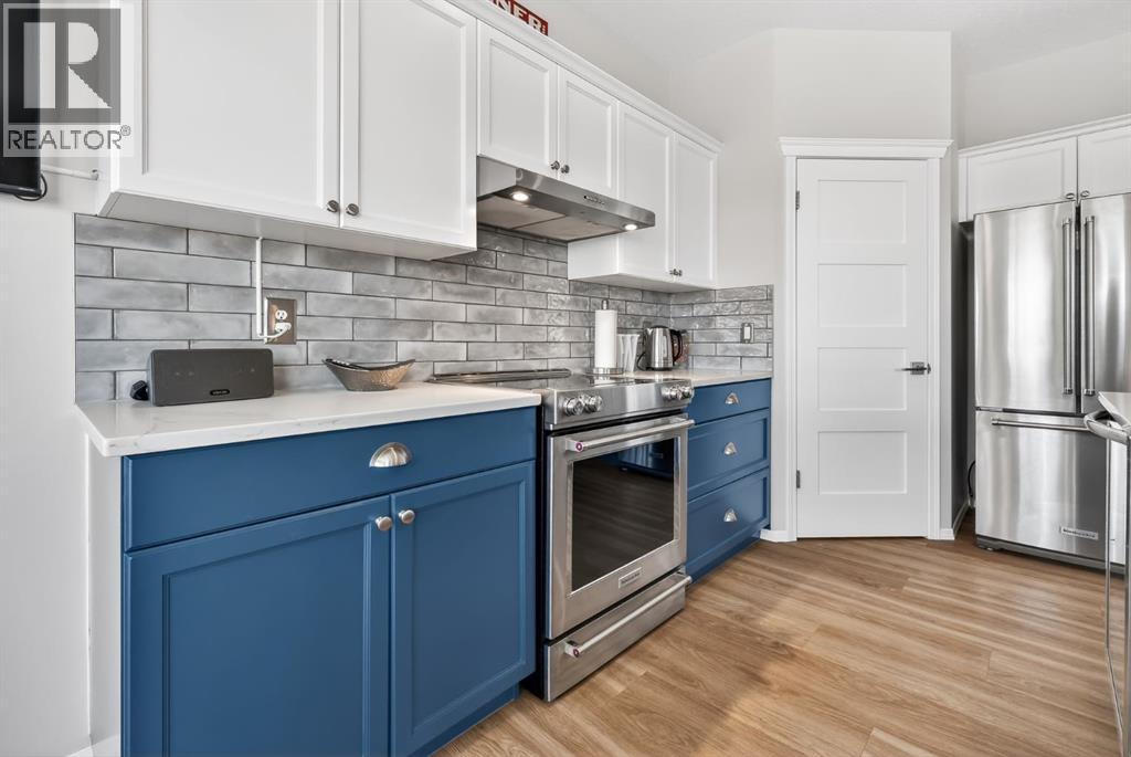 44 Bow Ridge Drive, Cochrane, Alberta  T4C 1V5 - Photo 6 - A2300438