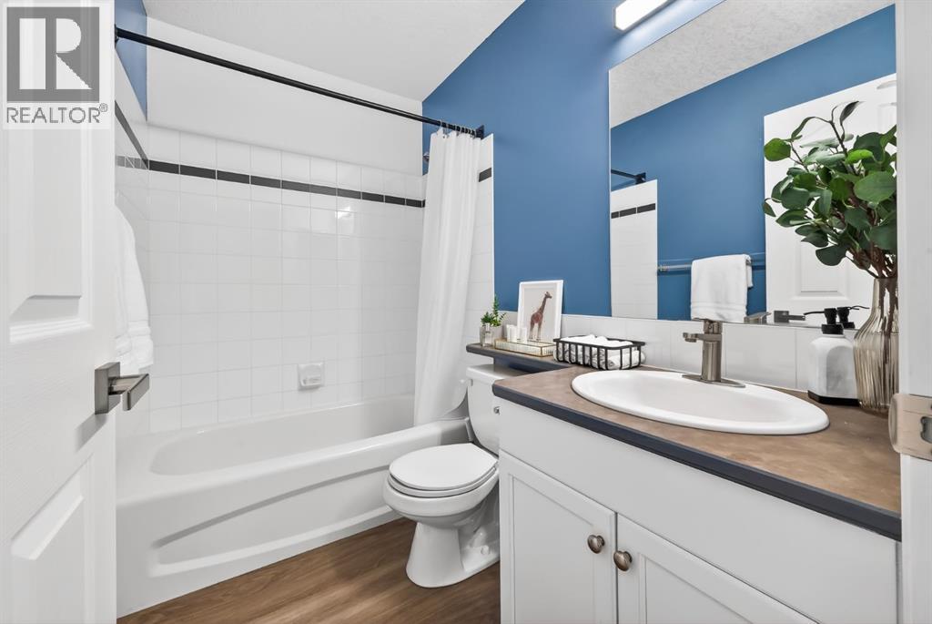 44 Bow Ridge Drive, Cochrane, Alberta  T4C 1V5 - Photo 29 - A2300438