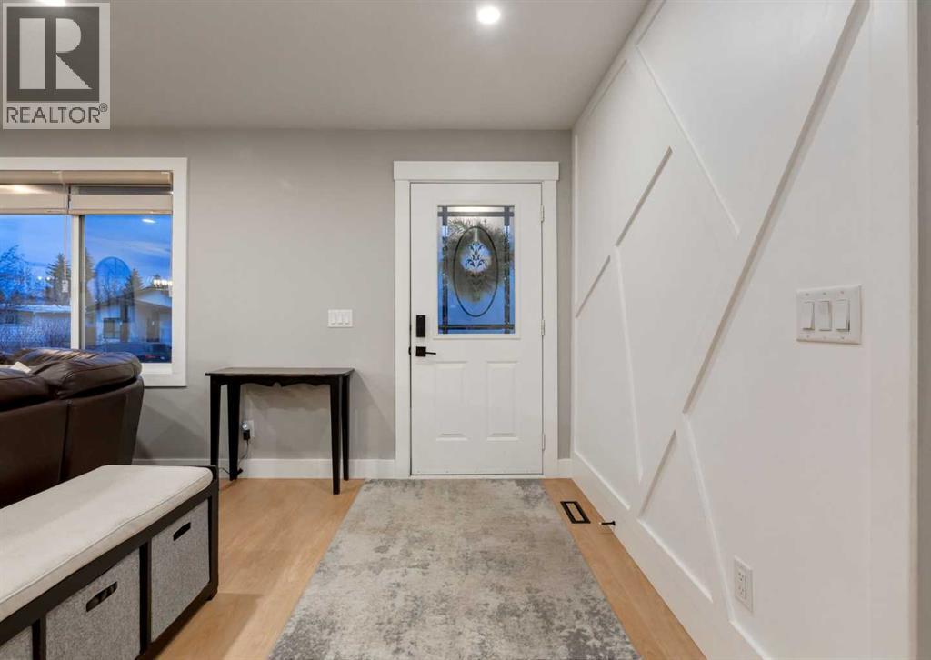 4627 Verona Drive Nw, Calgary, Alberta  T3A 0P5 - Photo 8 - A2301023