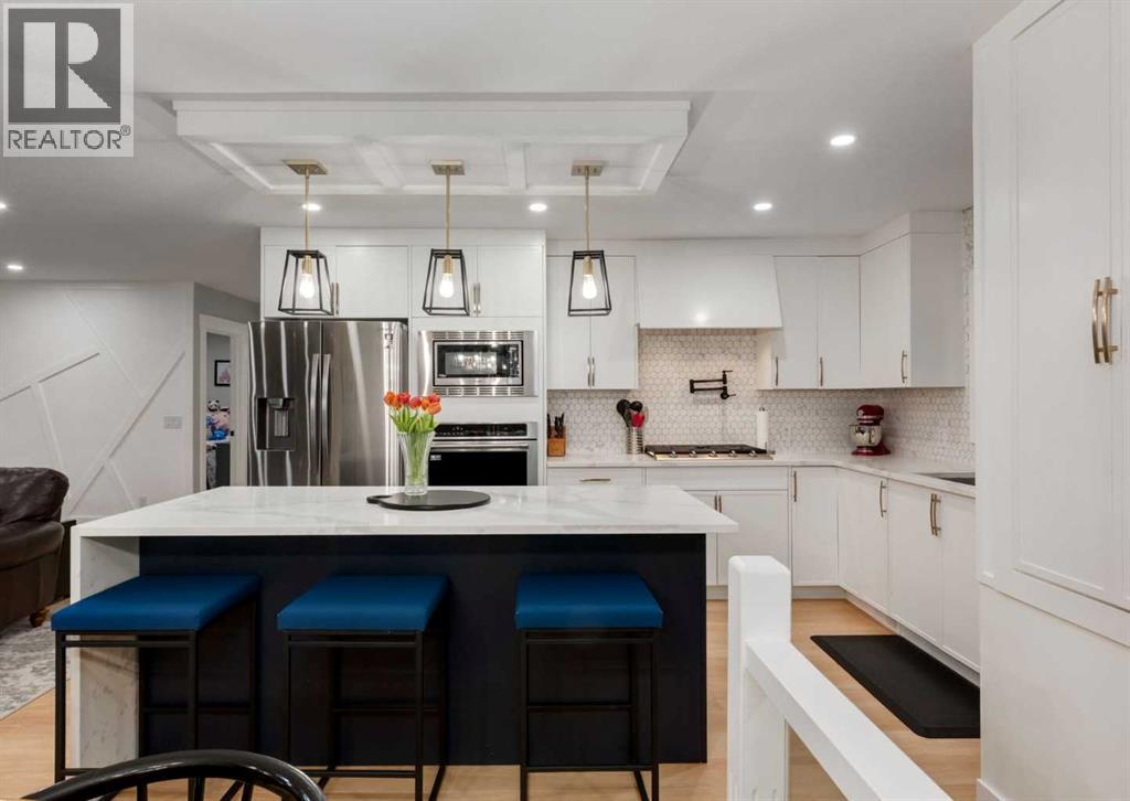 4627 Verona Drive Nw, Calgary, Alberta  T3A 0P5 - Photo 12 - A2301023