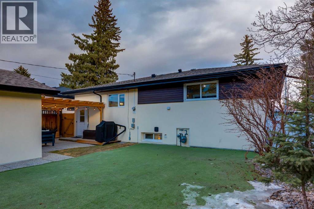 4627 Verona Drive Nw, Calgary, Alberta  T3A 0P5 - Photo 46 - A2301023