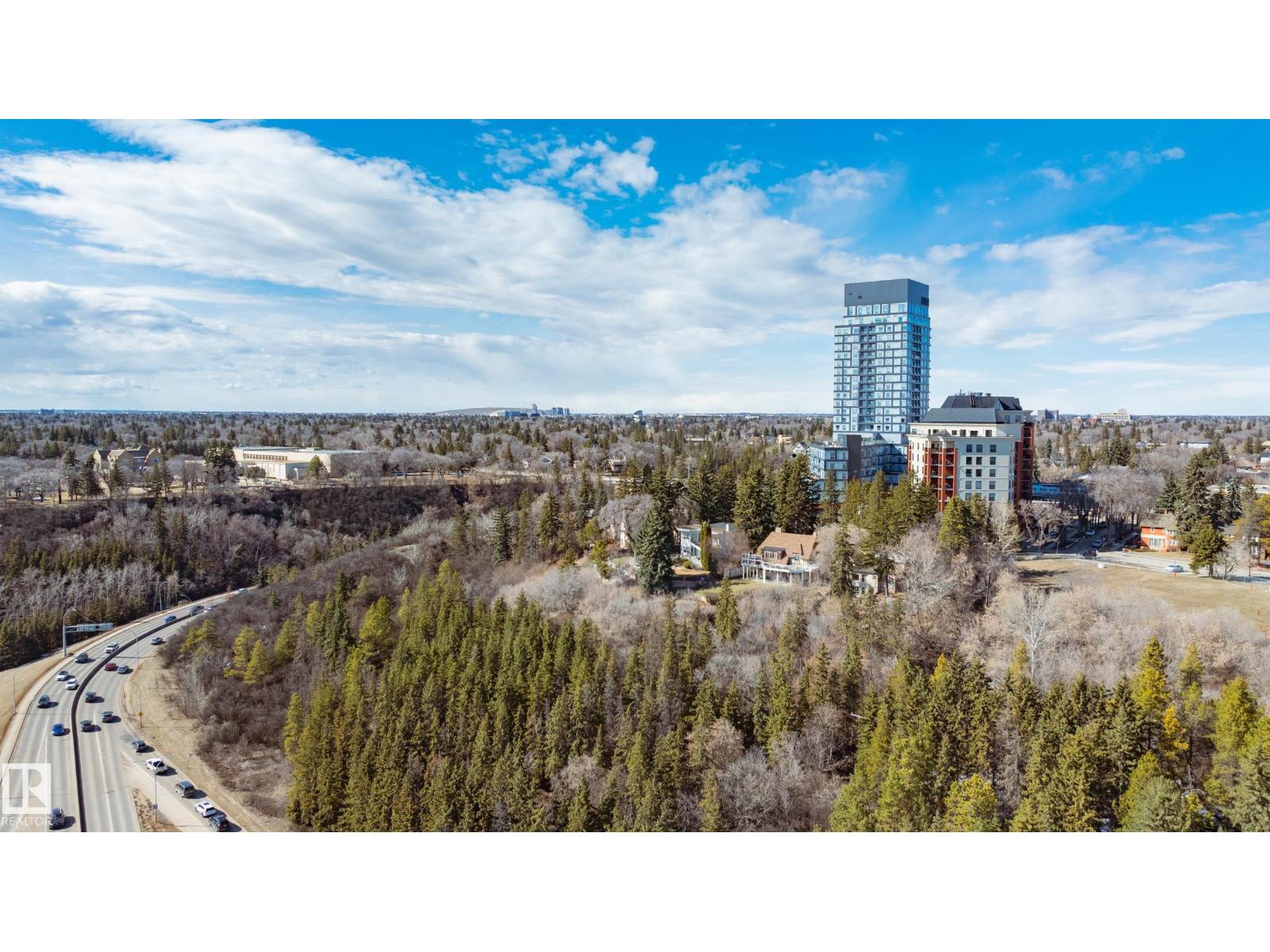 #206 10108 125 St Nw, Edmonton, Alberta  T5N 4B6 - Photo 2 - E4483090