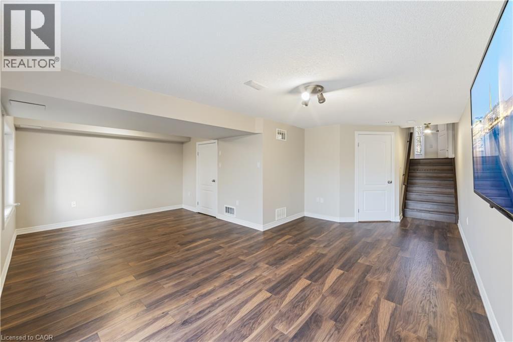 9 Liddycoat Lane Unit# 18, Ancaster, Ontario  L9G 0A7 - Photo 36 - 40821362