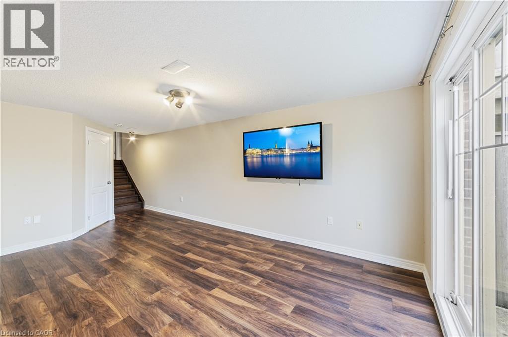 9 Liddycoat Lane Unit# 18, Ancaster, Ontario  L9G 0A7 - Photo 38 - 40821362