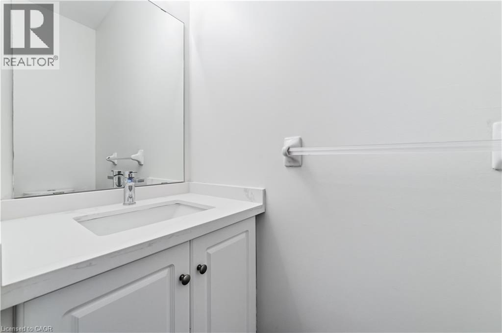 9 Liddycoat Lane Unit# 18, Ancaster, Ontario  L9G 0A7 - Photo 7 - 40821362