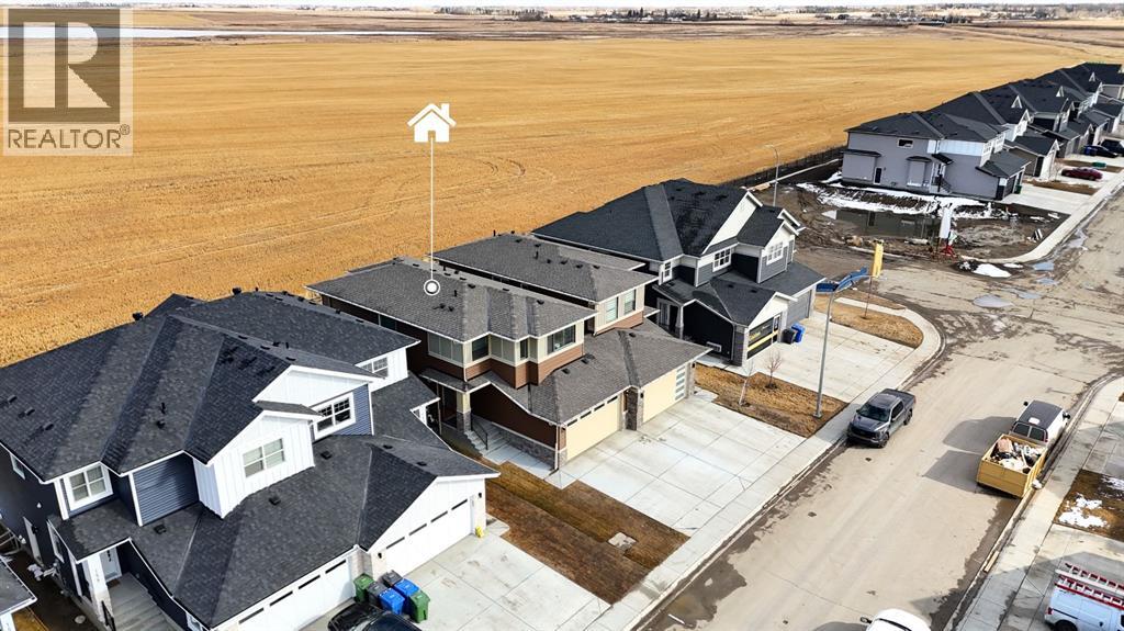 163 Sandpiper Bend, Chestermere, Alberta  T1X 2S8 - Photo 4 - A2295514