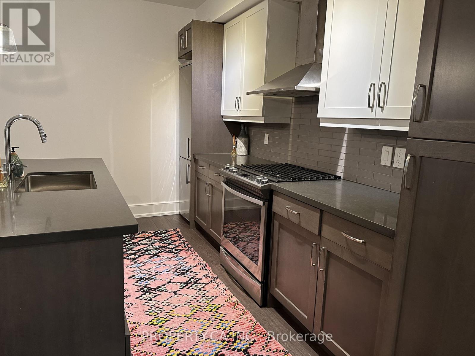 02 - 28 Madison Avenue, Toronto, Ontario  M5R 2S1 - Photo 4 - C13016872