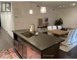 02 - 28 MADISON AVENUE, Toronto, Ontario