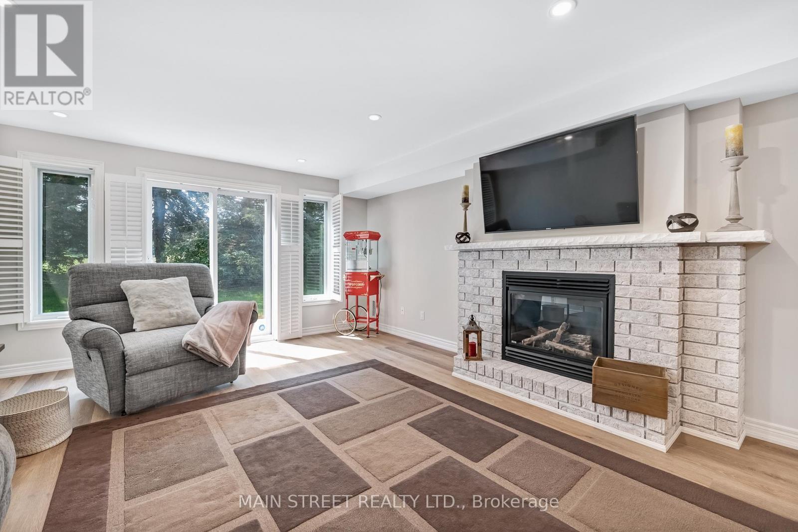 40 Via Amici, New Tecumseth, Ontario  L9R 2B4 - Photo 30 - N13016784