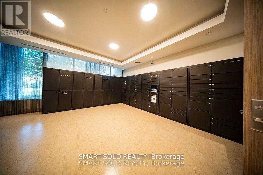 916 - 15 Water Walk Drive, Markham, Ontario  L6G 0G2 - Photo 21 - N13016878