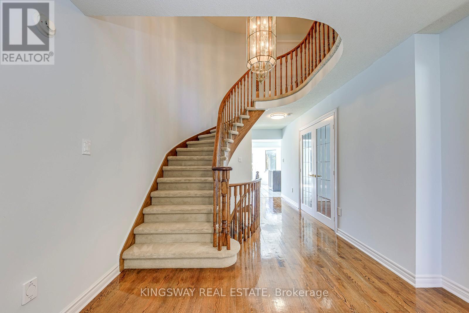 4020 Melfort Crescent, Mississauga, Ontario  L5L 4K8 - Photo 25 - W13016876