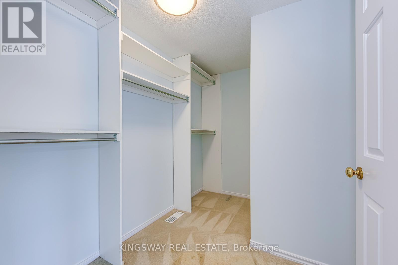 4020 Melfort Crescent, Mississauga, Ontario  L5L 4K8 - Photo 32 - W13016876