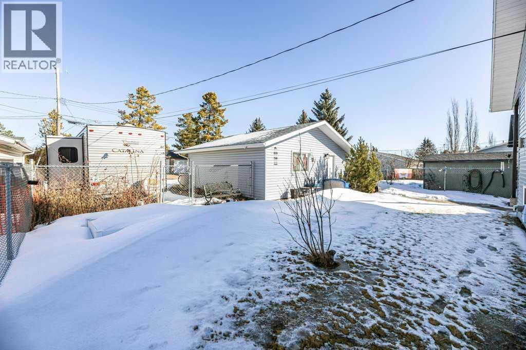 5020 61 Avenueclose, Ponoka, Alberta  T4J 1E7 - Photo 7 - A2288447