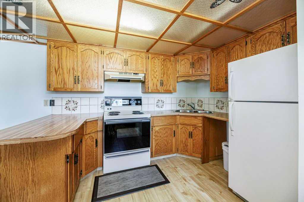 5020 61 Avenueclose, Ponoka, Alberta  T4J 1E7 - Photo 34 - A2288447