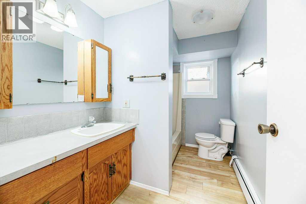 5020 61 Avenueclose, Ponoka, Alberta  T4J 1E7 - Photo 26 - A2288447