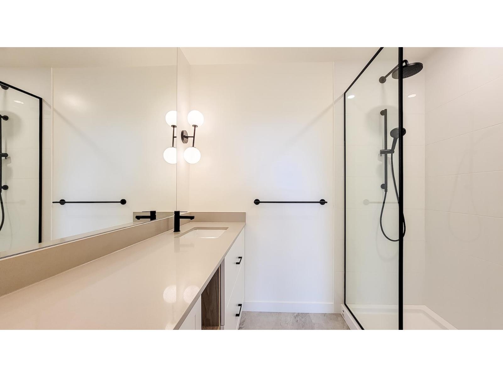 711 27254 Aldergrove Town Centre Drive, Langley, British Columbia  V4W 0E5 - Photo 12 - R3111533