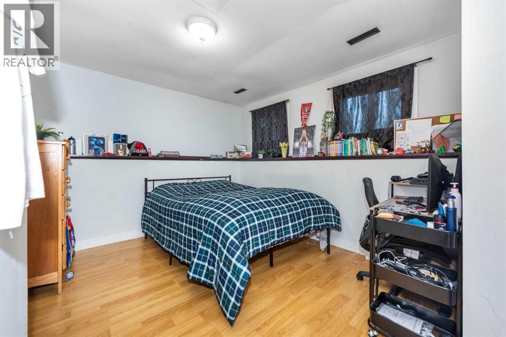 100 Whitehaven Road NE, Calgary, Alberta  T1Y 6A4 - Photo 21 - A2290408