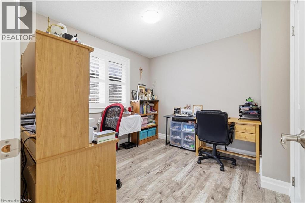 235 Krotz Street E, Listowel, Ontario  N4W 0B3 - Photo 19 - 40822151