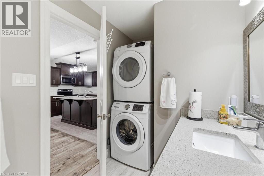 235 Krotz Street E, Listowel, Ontario  N4W 0B3 - Photo 23 - 40822151