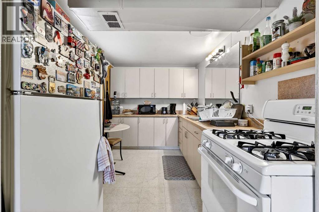 8715 36 Avenue Nw, Calgary, Alberta  T3B 1W2 - Photo 36 - A2301311