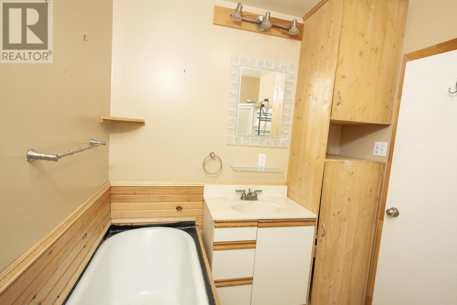 118 Selkirk St N, Thunder Bay, Ontario  P7C 4J9 - Photo 23 - TB2600730