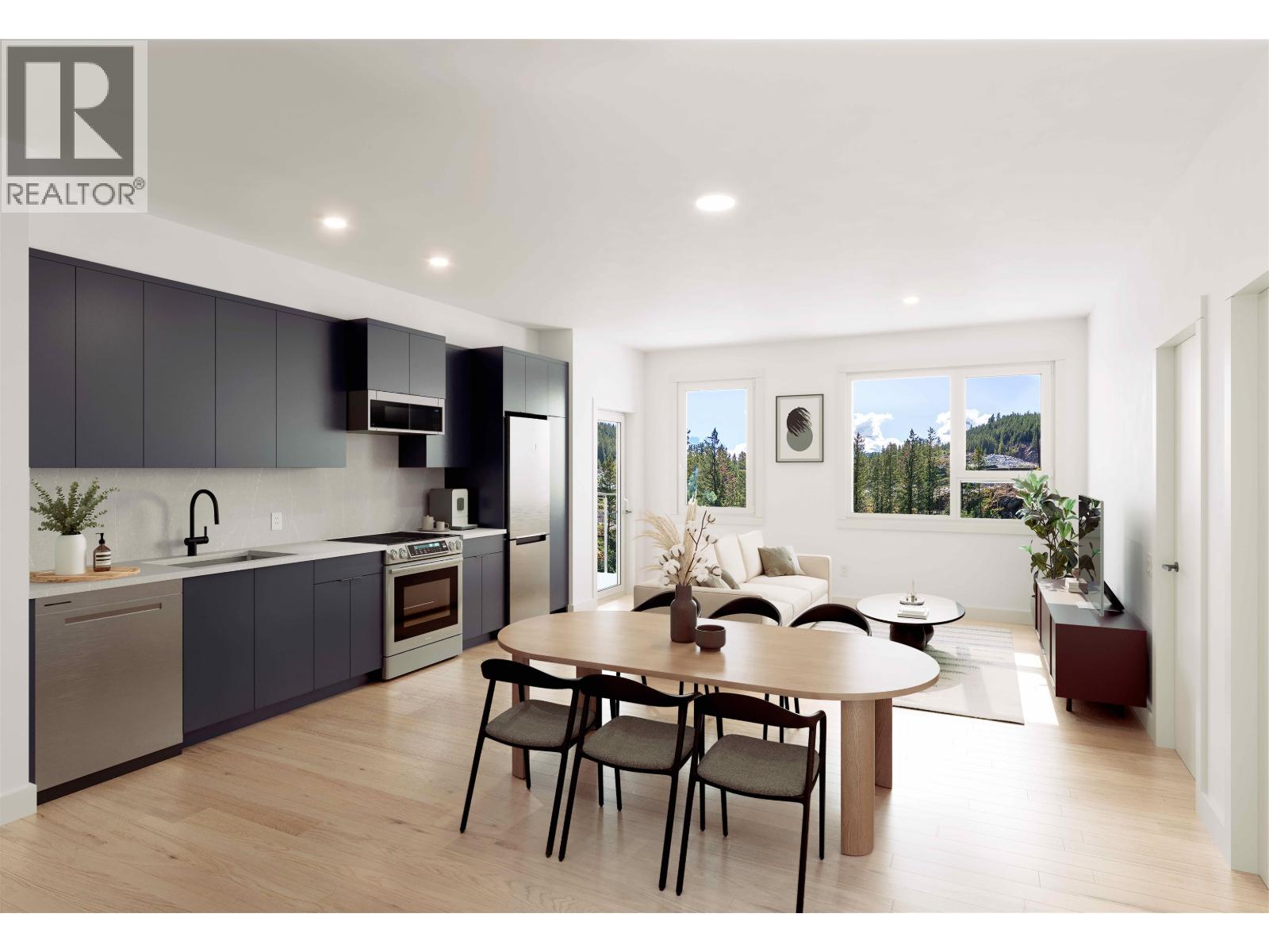 201 1055 Raven Drive, Squamish, British Columbia  V0V 0V0 - Photo 3 - R3113095